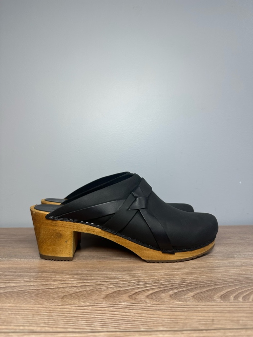 Sanita Manuella Open Back Heeled Black Leather Clog - Picture 4 of 16